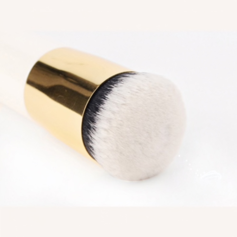 Chubby Flat Foundation Makeup Brush - Picture 7 of 7